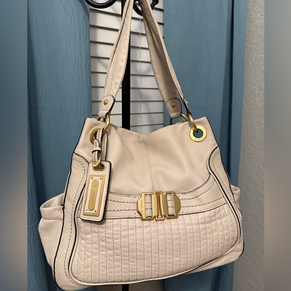 b. makowsky Beige Shoulder Bag with Gold Hardware - Picture 2 of 10